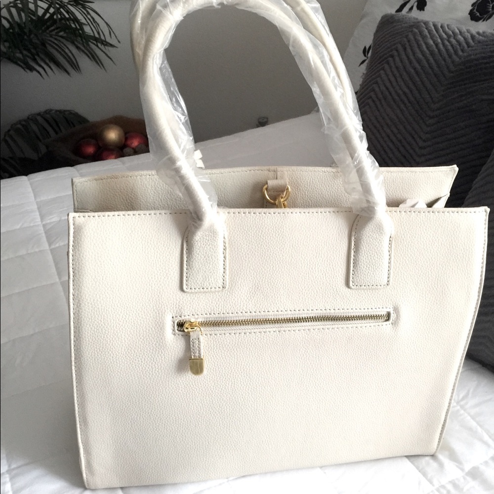 Joy & IMAN Hollywood Glamour Leather Tote
